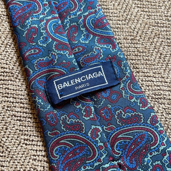Vintage Balenciaga paisley neck ties bundle of 2 - Picture 8 of 9